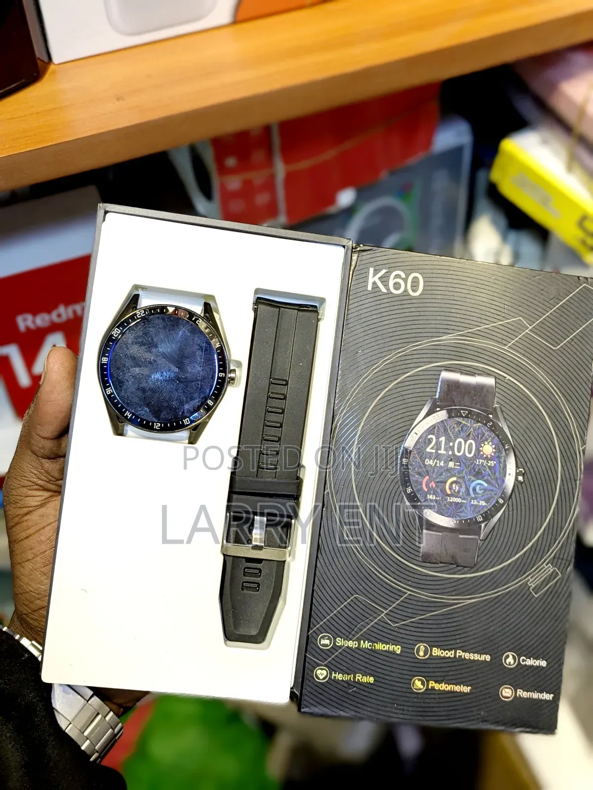  Round Smart Watch – Heart Rate, Step Counter, Notifications Calls