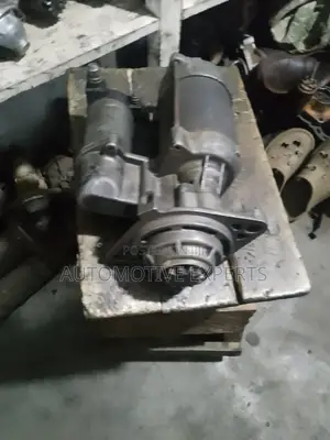 Selfstator Isuzu Forward