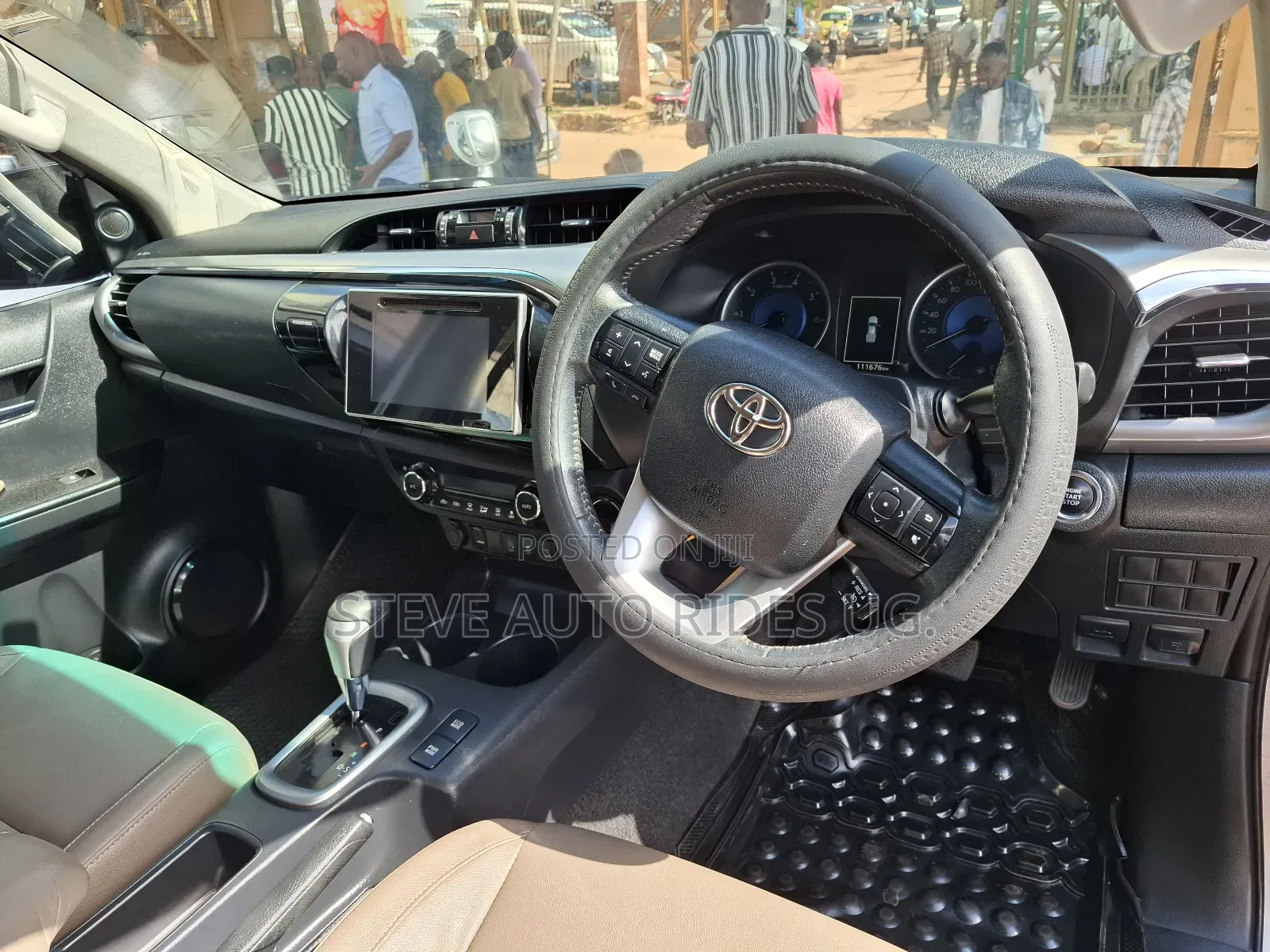 Toyota Hilux Revo Double Cab Deisel 2.8 AWD 2017 Gray