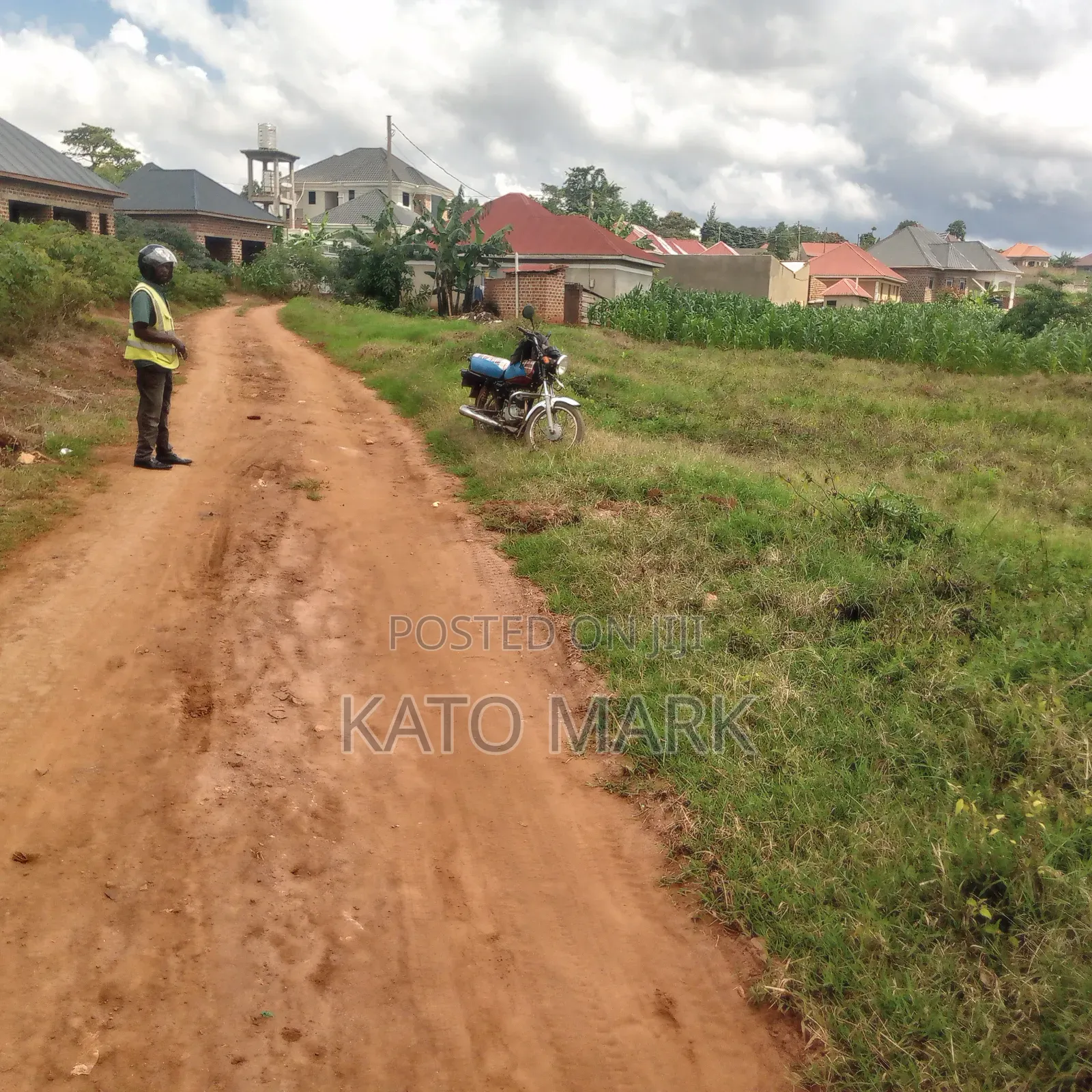 Plot Sale Located at Mukono Kyetume