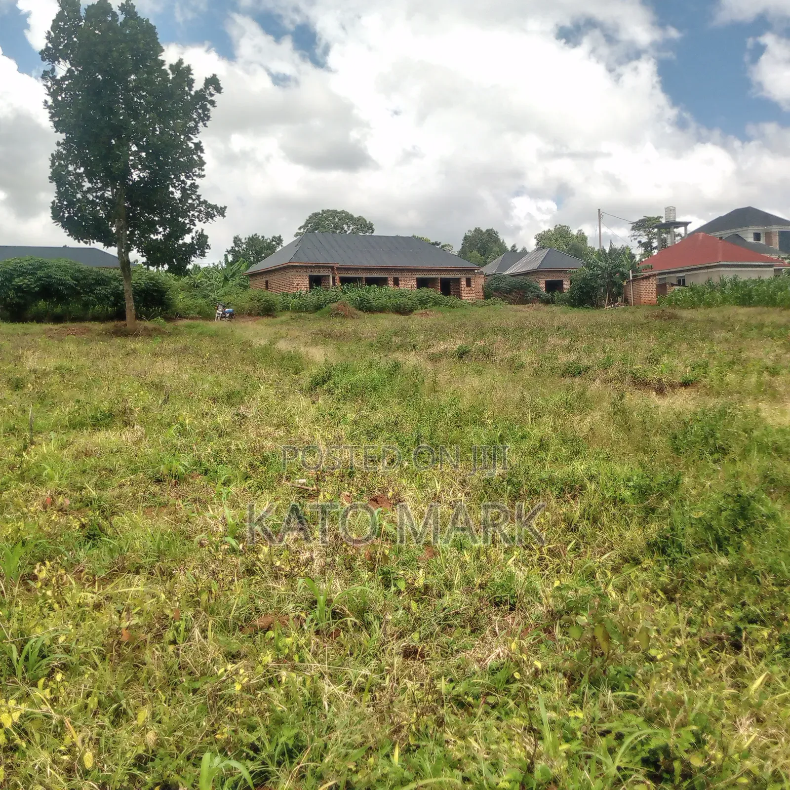 Plot Sale Located at Mukono Kyetume