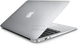 New Laptop Apple MacBook Air 8GB Intel Core 2 Duo HDD 256GB