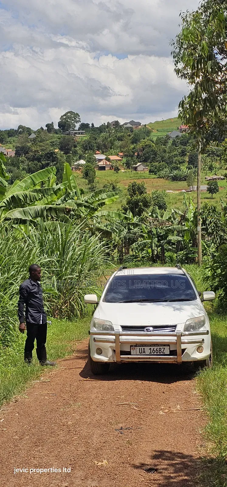 Hot Plot for Sale at Wakiso - Nkowe Mubango