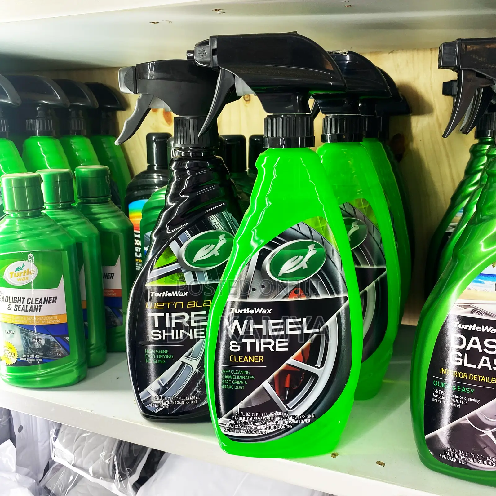 Turtlewax Wheel / Tire Cleaner Tire Shine - Cleans Car Tires Rims