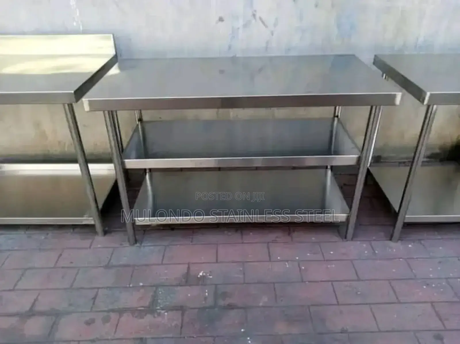 Stainless Steel Waking Table Three Steps