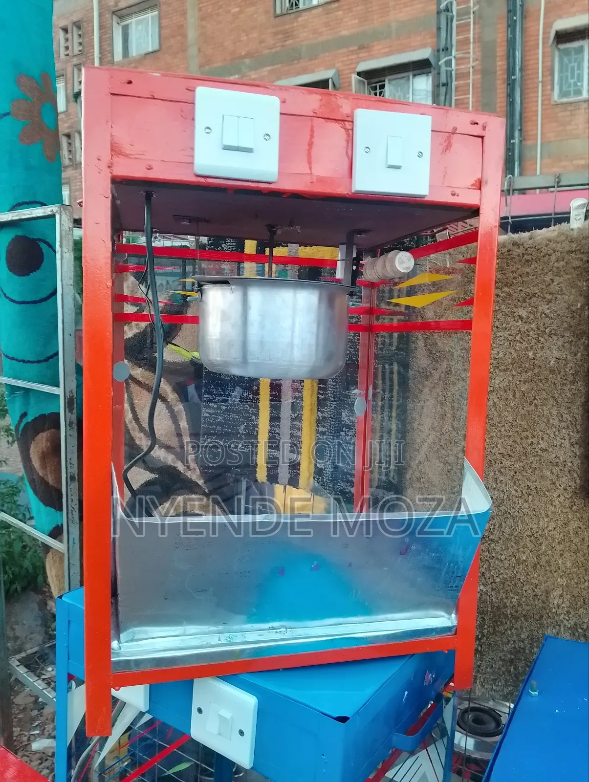 Super Quality Popcorn Machine .