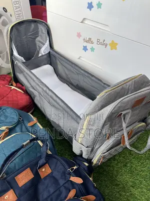 Newborn Bed and Bag – Infant Fold Away Sleep Bed With Bag