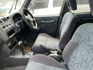 Toyota RAV4 1999 Silver
