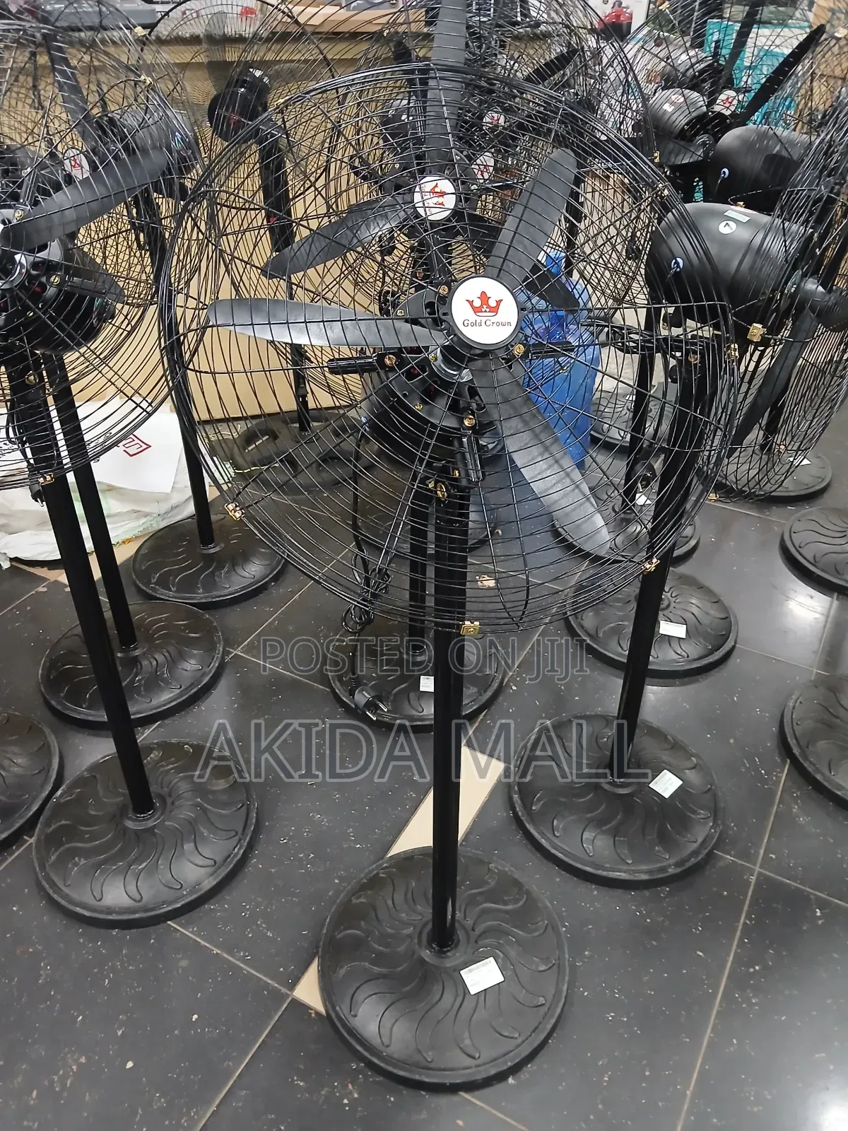Gold Crown 30-Inch Industrial Pedestal Fan