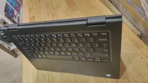 Laptop Dell Latitude 3390 16GB Intel Core i5 SSD 256GB