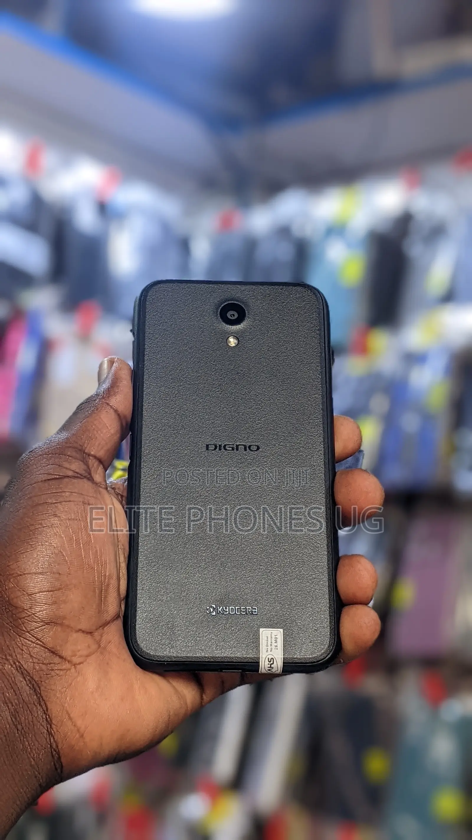 Kyocera Digno BX 32 GB Black