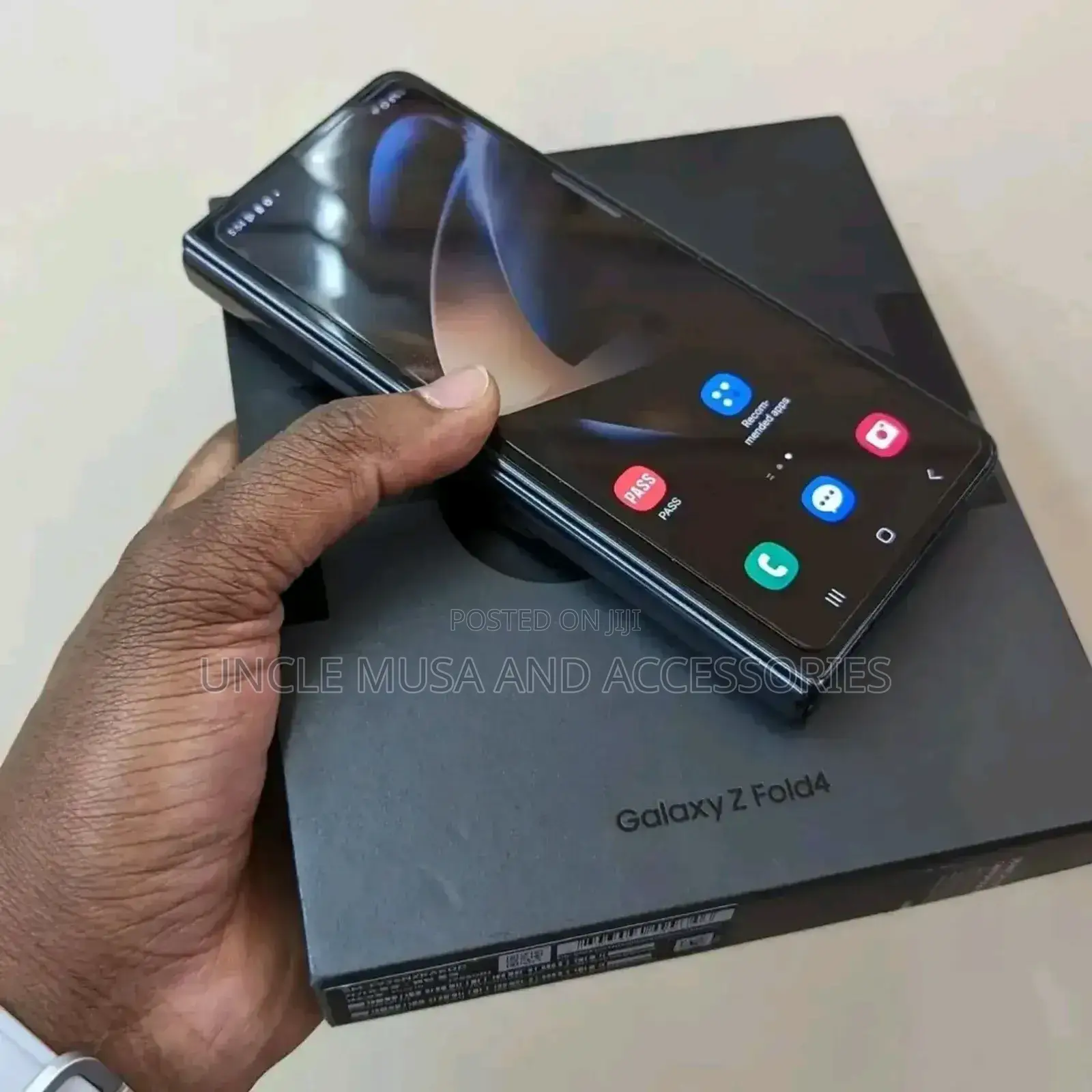 New Samsung Galaxy Z Fold4 512 GB Black