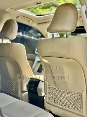 Toyota Land Cruiser Prado 2.7 2023 White
