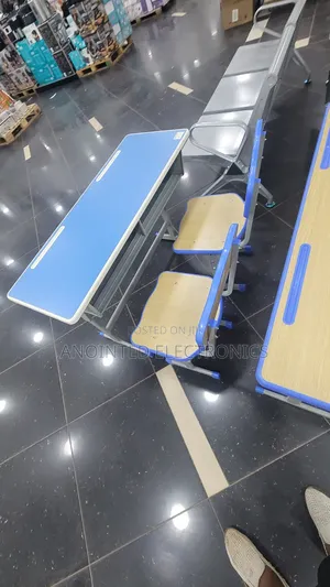 Desk Reading Table 2chairs