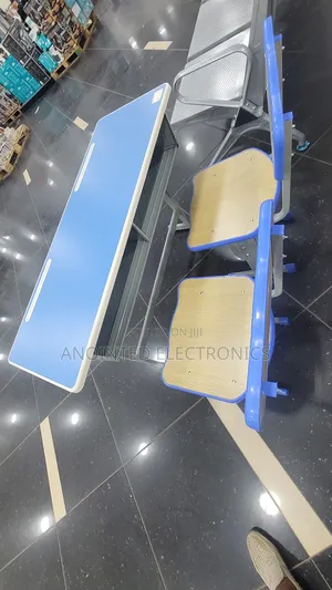 Desk Reading Table 2chairs