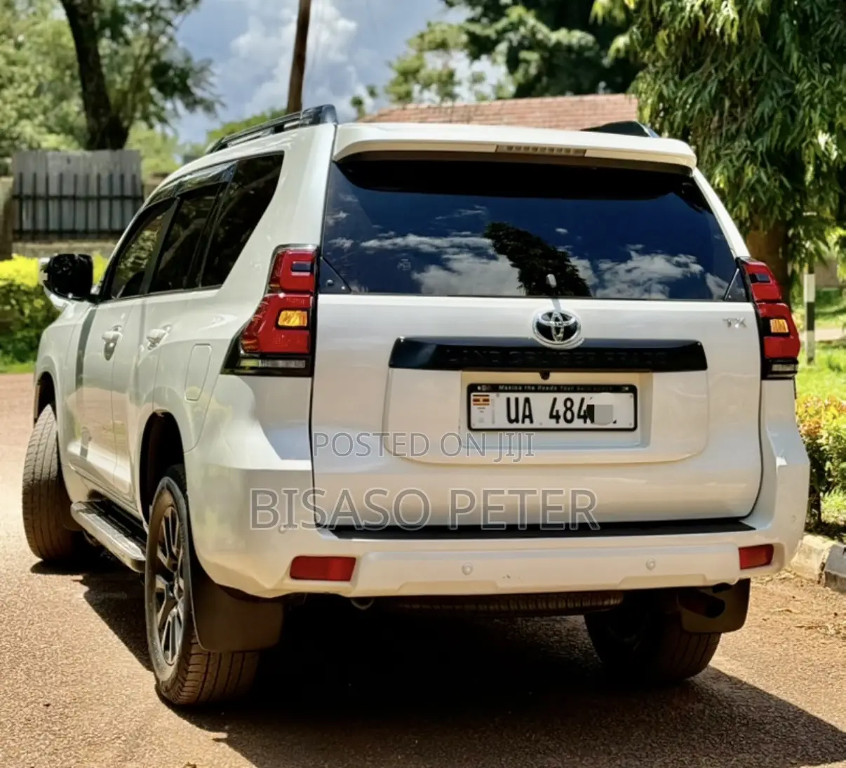 Toyota Land Cruiser Prado 2.7 2023 White