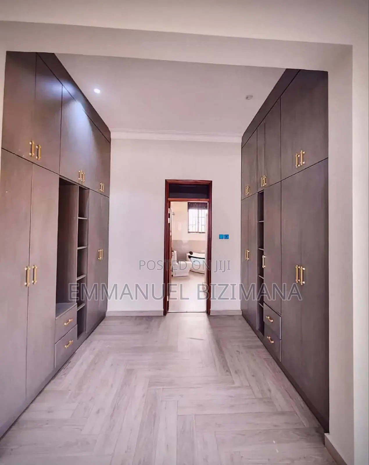 Furnished 5bdrm House in Najjera, Central Division for sale