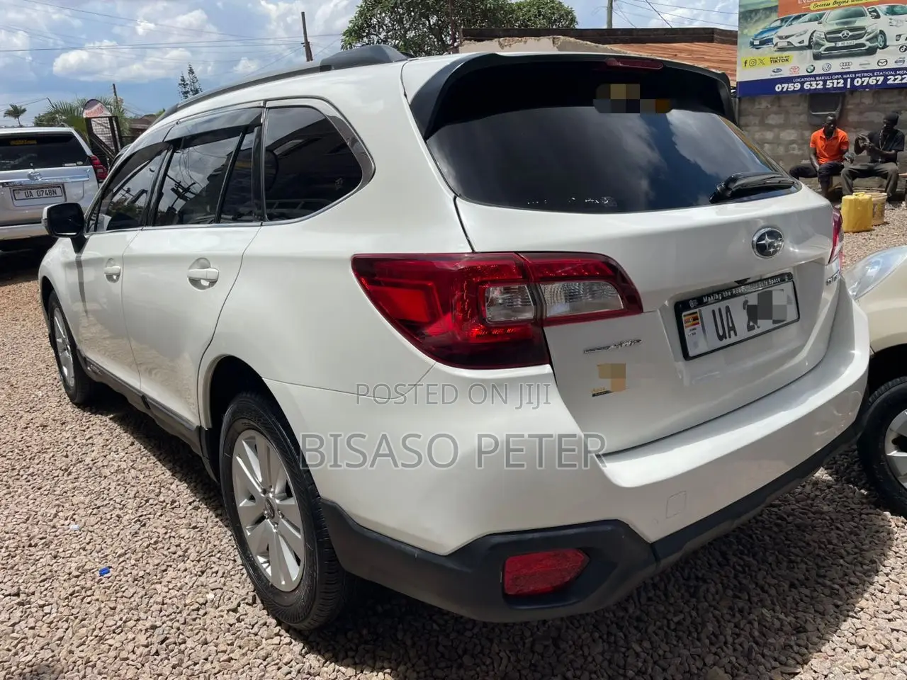 Subaru Outback 2.5i Premium 4dr Wagon AWD (2.5L 4cyl CVT) 2015 White