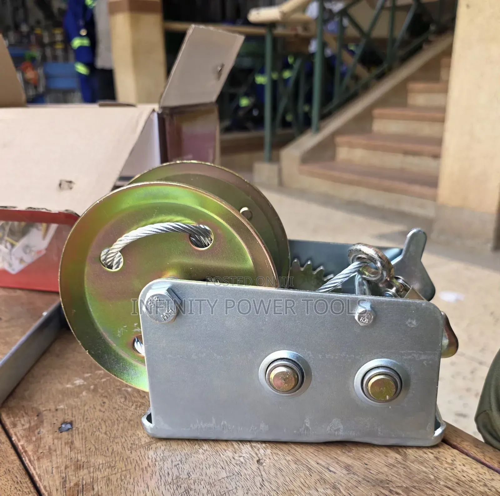 Hand Winch(2500lbs)