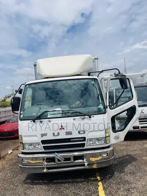 Fuso Fighter 2003 Model