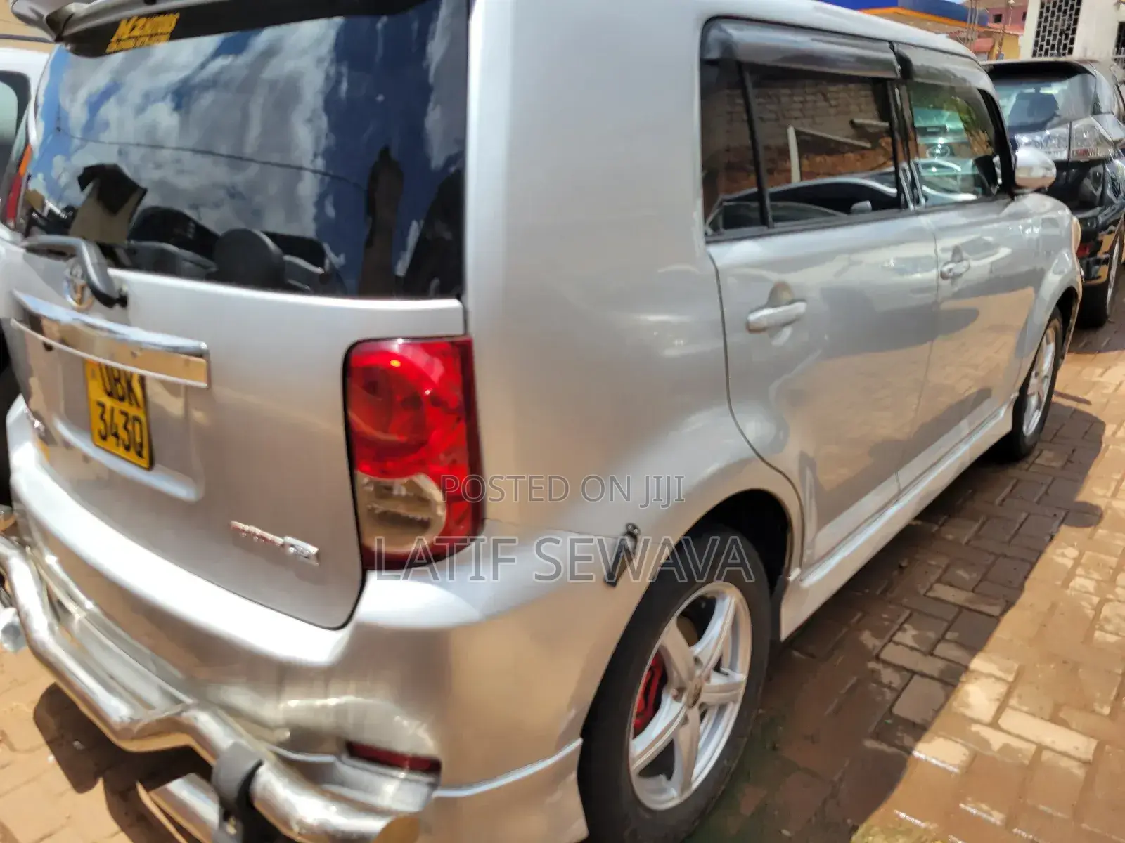 Toyota Corolla Rumion Hatchback 1.5 FWD 2010 Silver