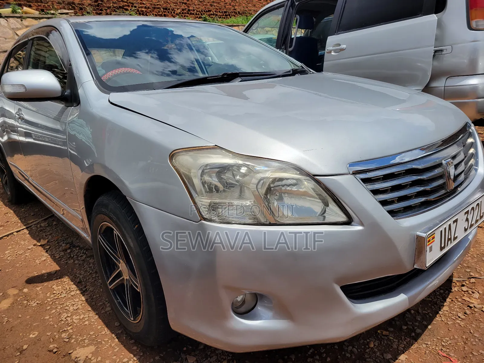 Toyota Premio 1.8 AWD 2009 Silver