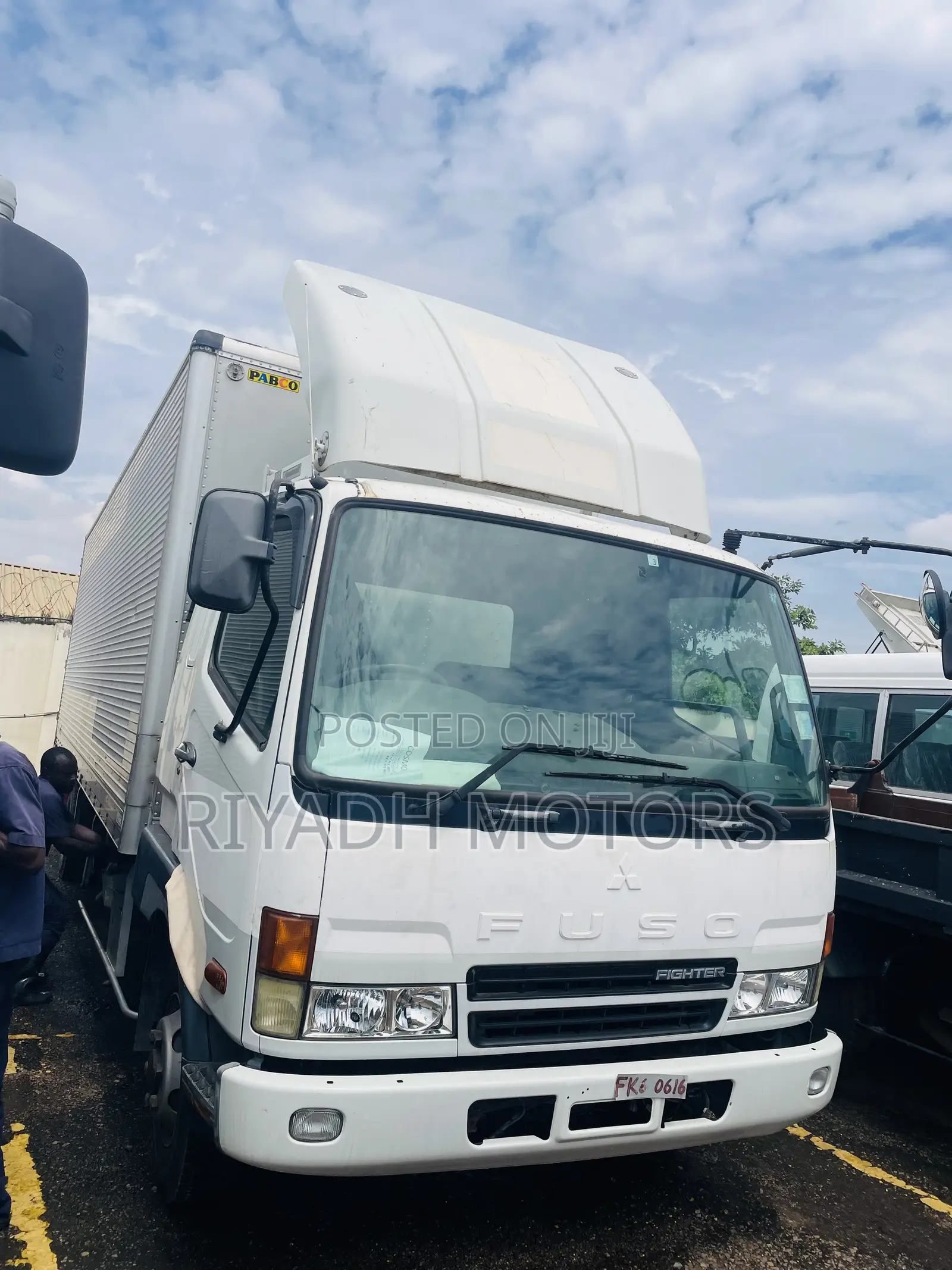 Fuso Truck 2002 Model