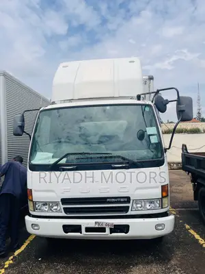 Fuso Truck 2002 Model