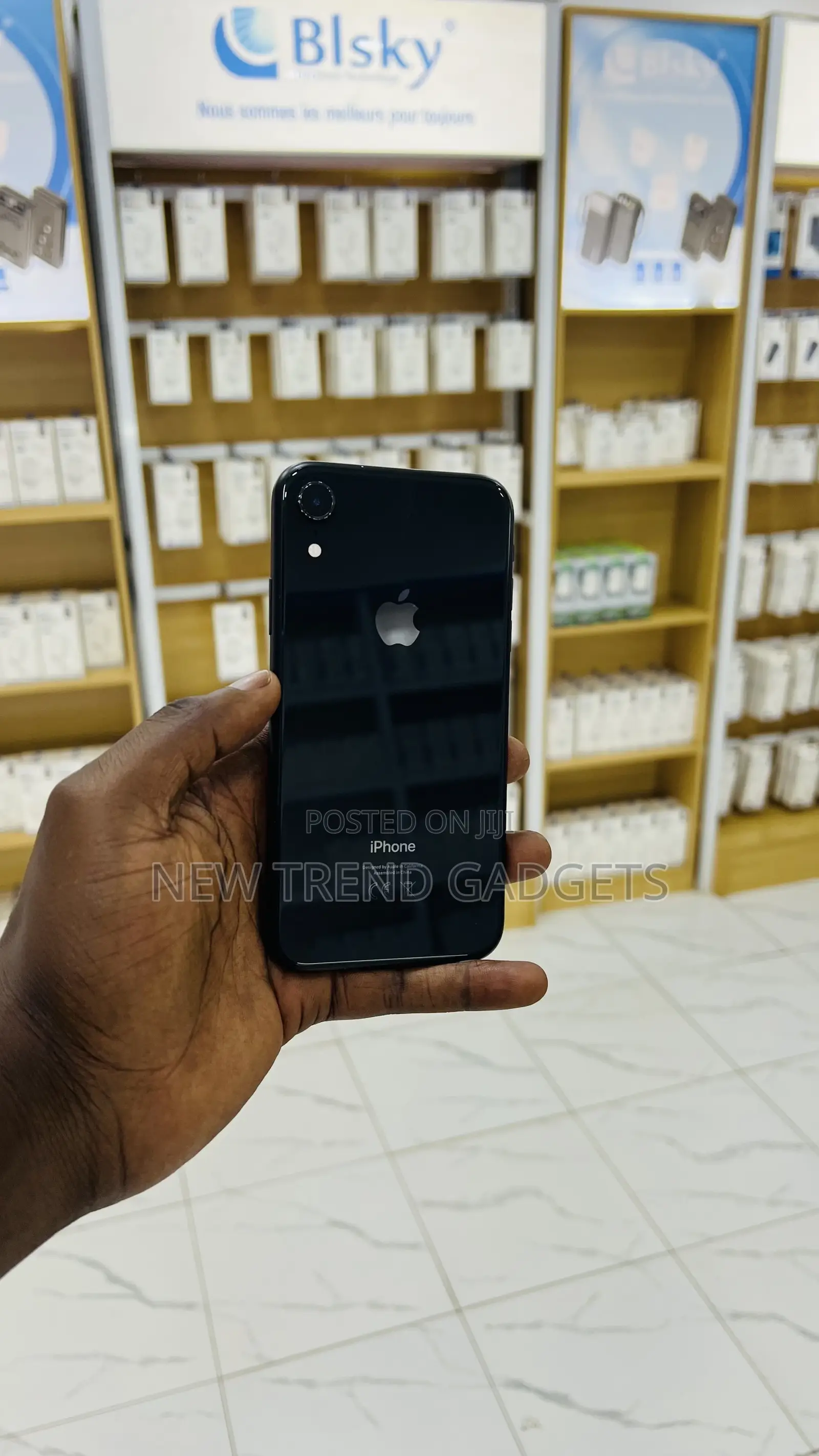 Apple iPhone XR 64 GB Black