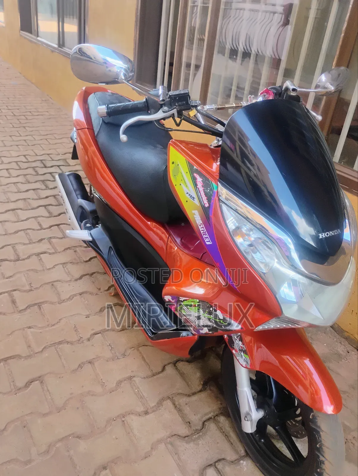 Honda 2014 Orange