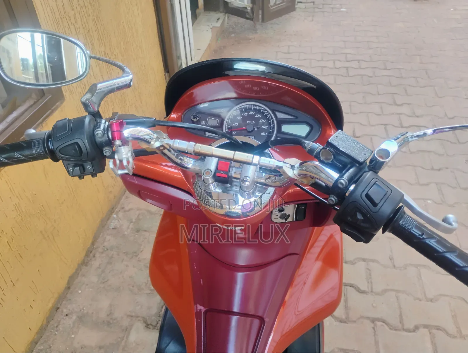Honda 2014 Orange