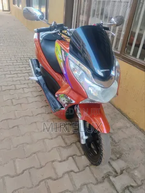 Honda 2014 Orange