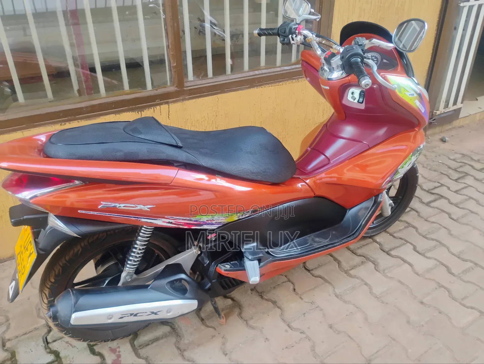 Honda 2014 Orange