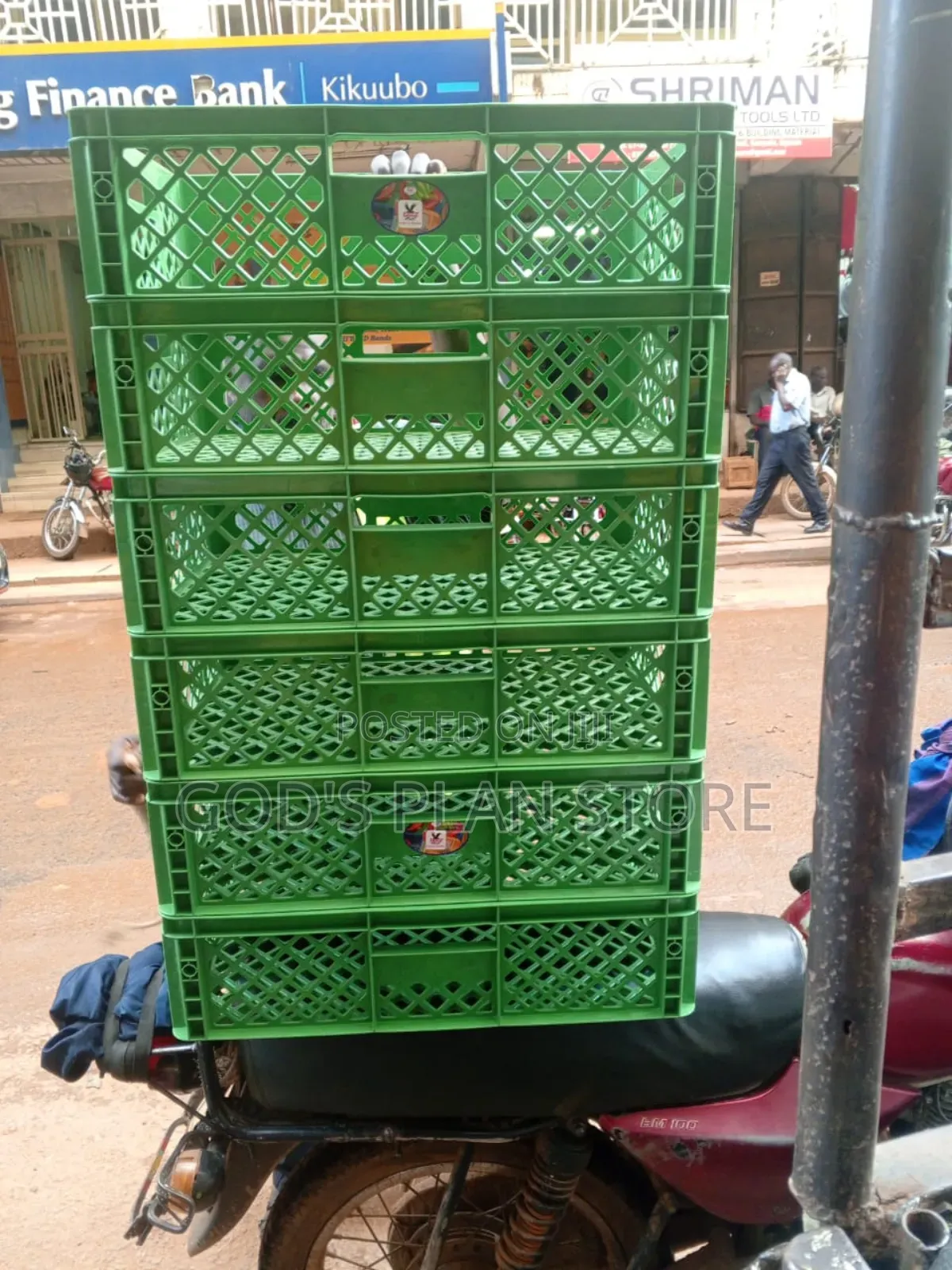 Vented/Matted Plastic Green Milk Crates Is Milk Crates