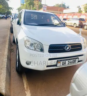 Toyota RAV4 2007 White