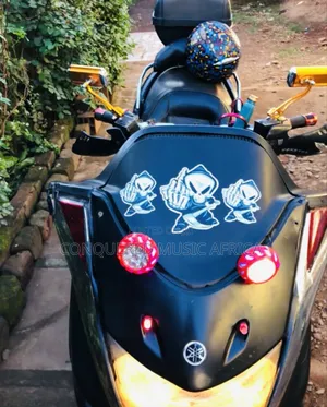 Yamaha Majesty 2017 Black