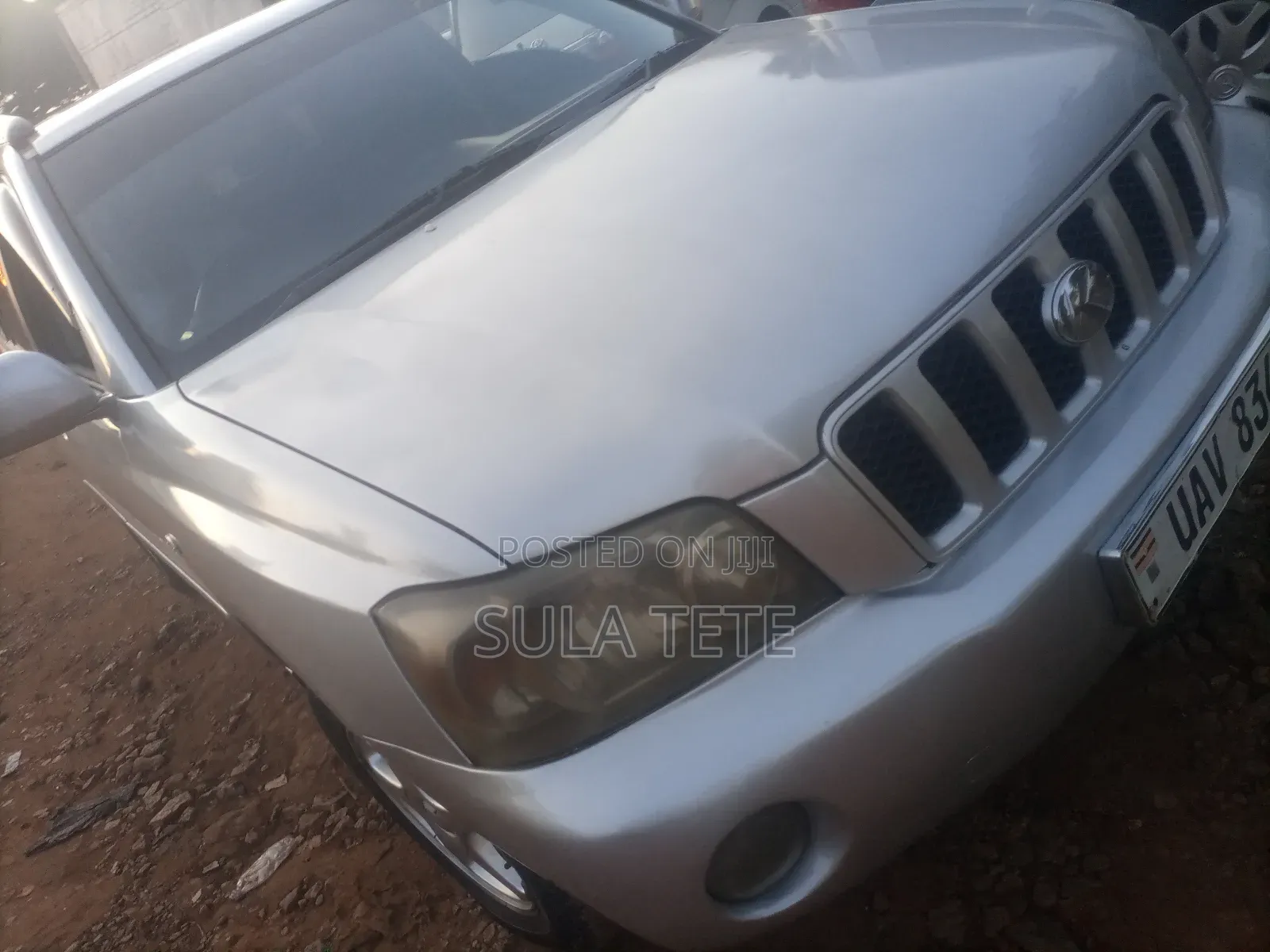 Toyota Kluger 2004 Silver