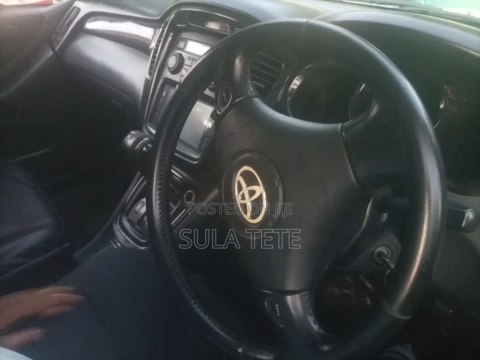 Toyota Kluger 2004 Silver