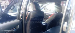 Toyota Hilux 2022 Black