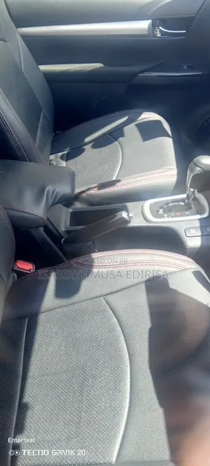 Toyota Hilux 2022 Black