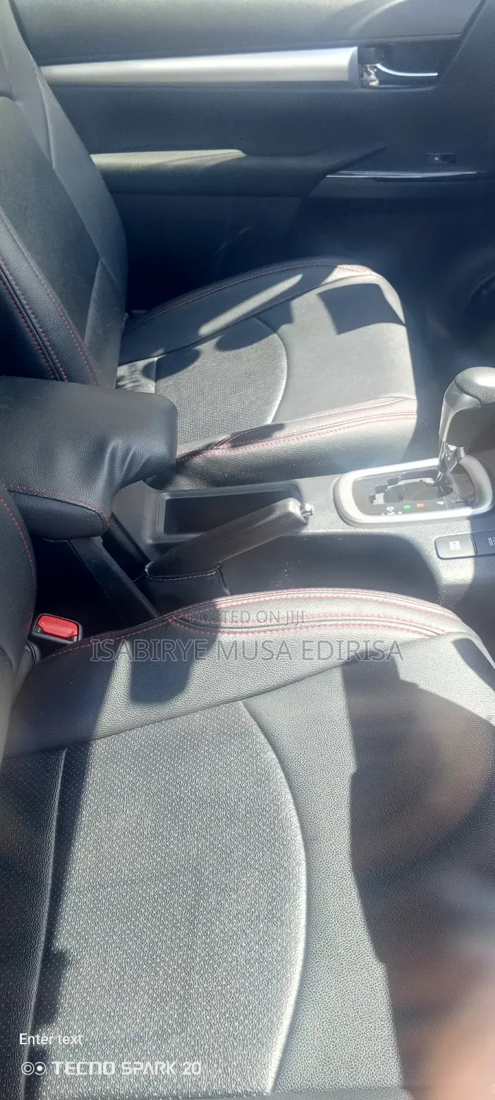Toyota Hilux 2022 Black