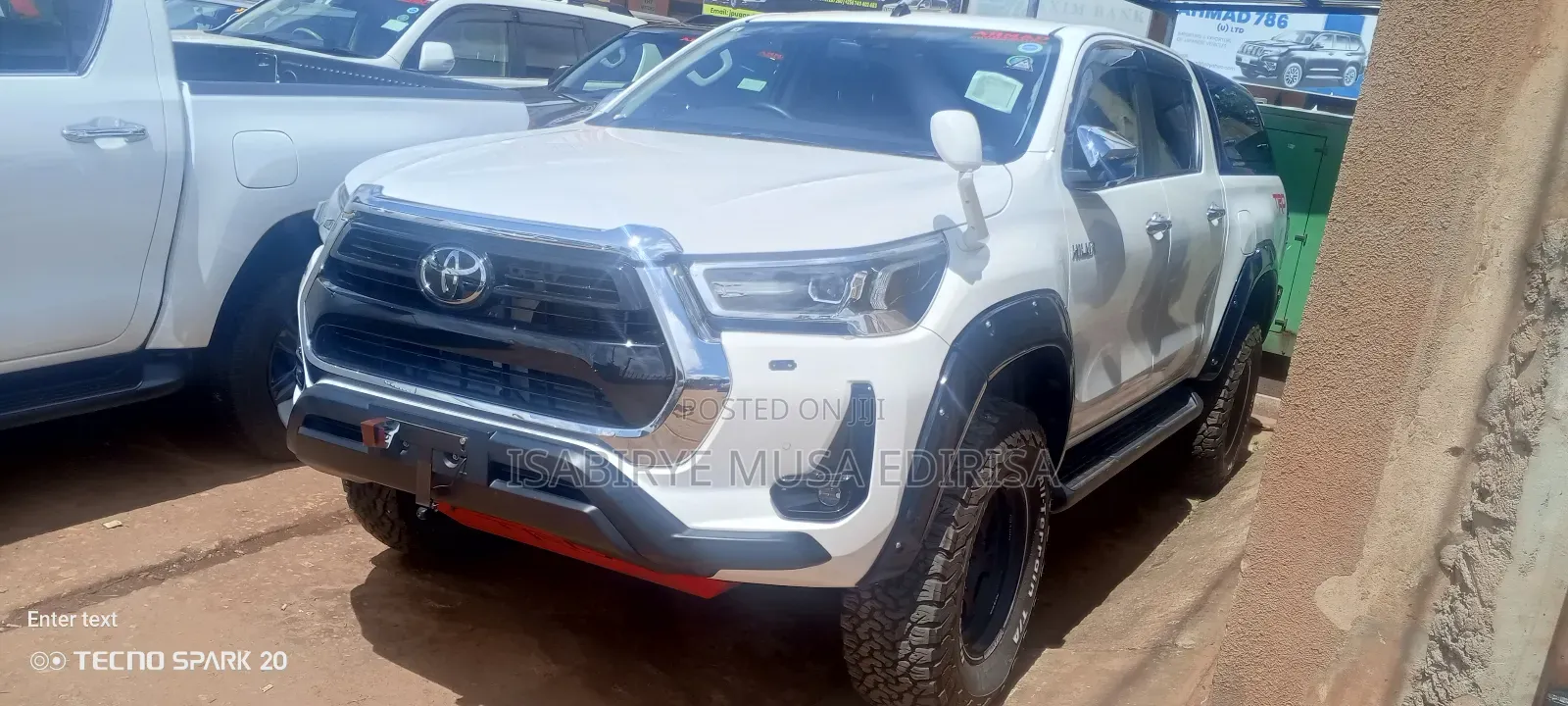 Toyota Hilux 2020 Off white