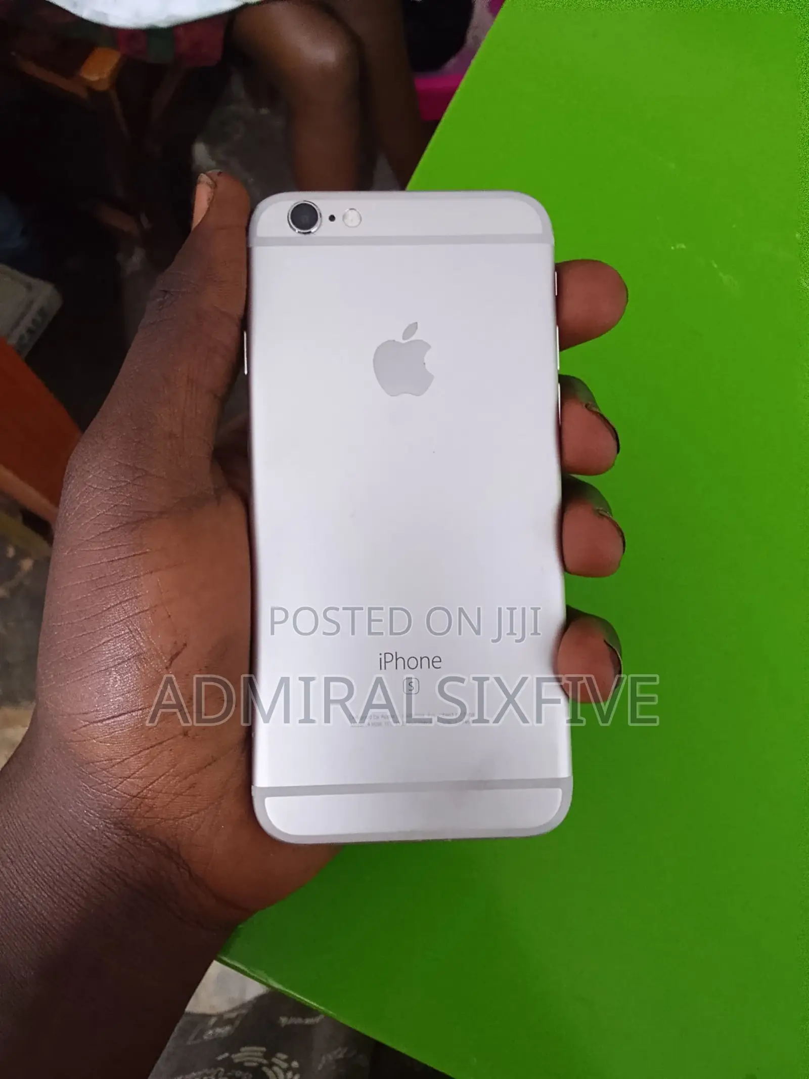 Apple iPhone 6s 32 GB Silver