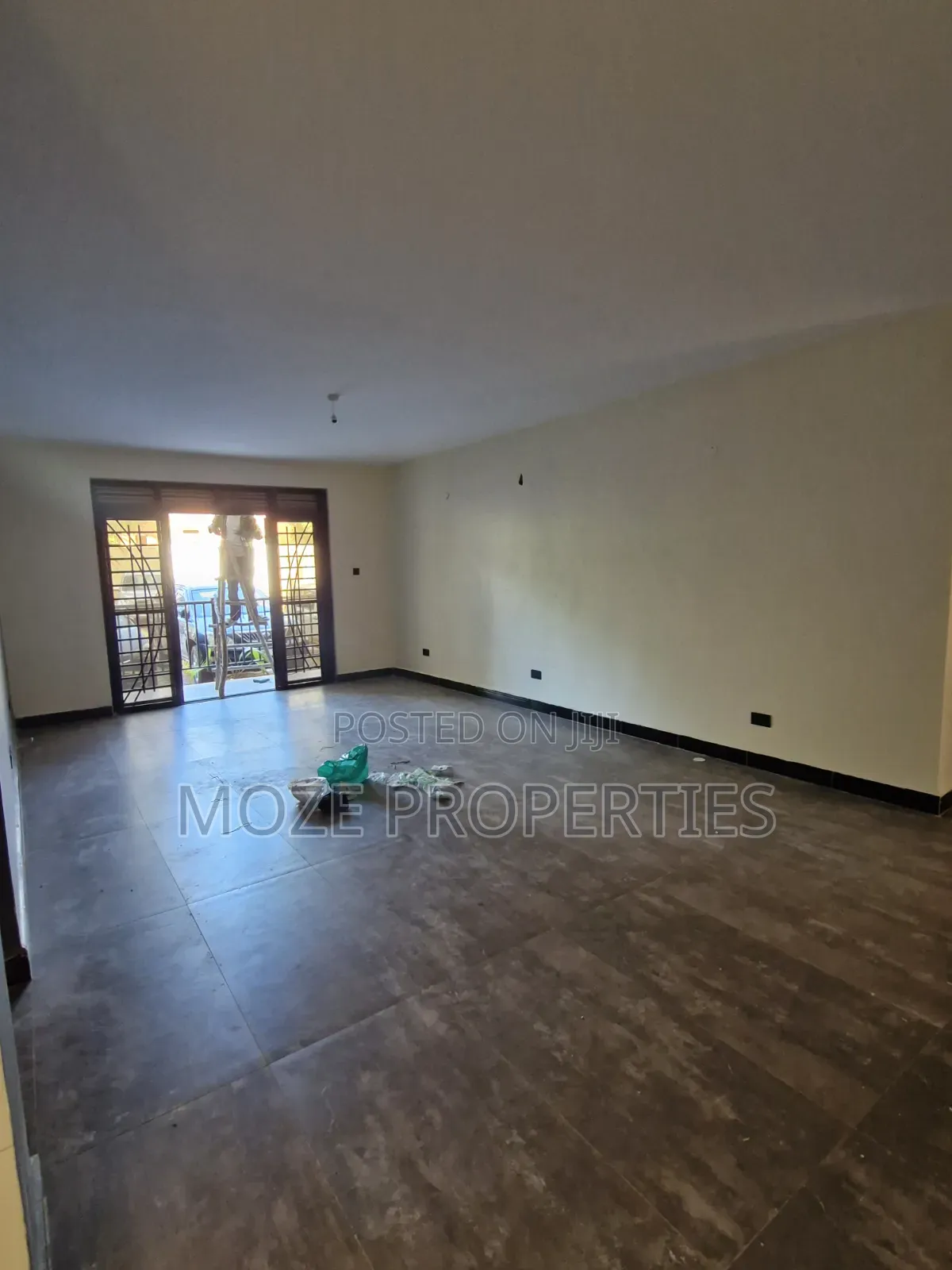 2bdrm Apartment in Kira Estate, Central Division for rent