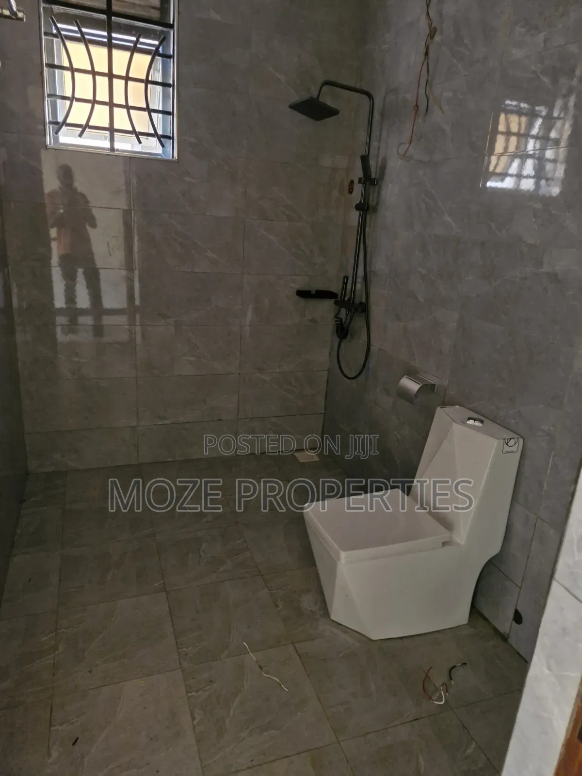 2bdrm Apartment in Kira Estate, Central Division for rent