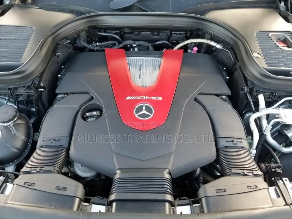 Mercedes-Benz GLC-Class 2021