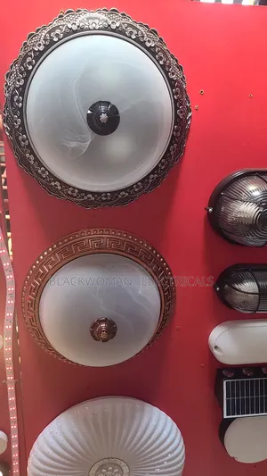 Quality Ceiling Light, Has Bulb Provision, Comes With 2 Free Bulbs 