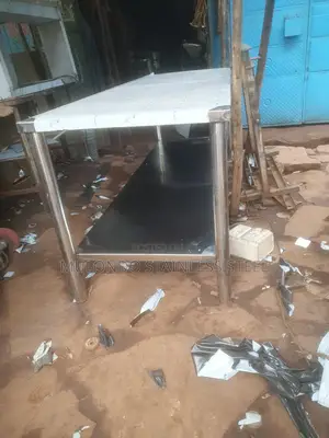Stainless Steel Waking Table Down