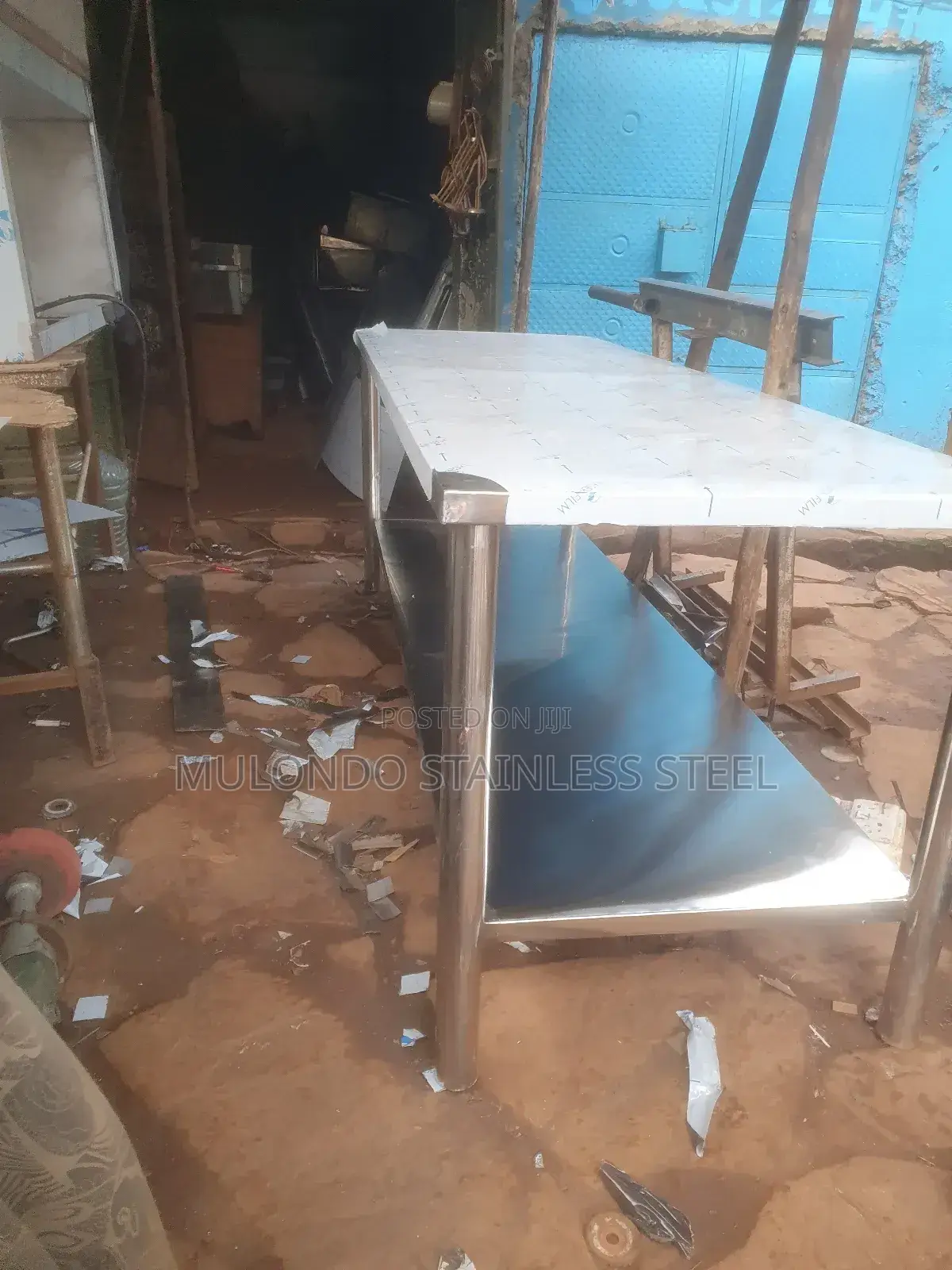 Stainless Steel Waking Table Down
