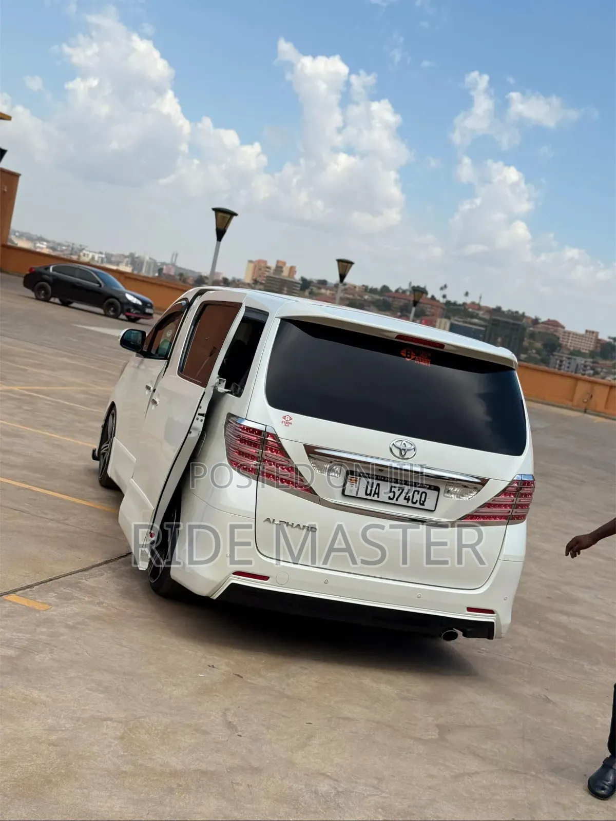 Toyota Alphard 2011 White